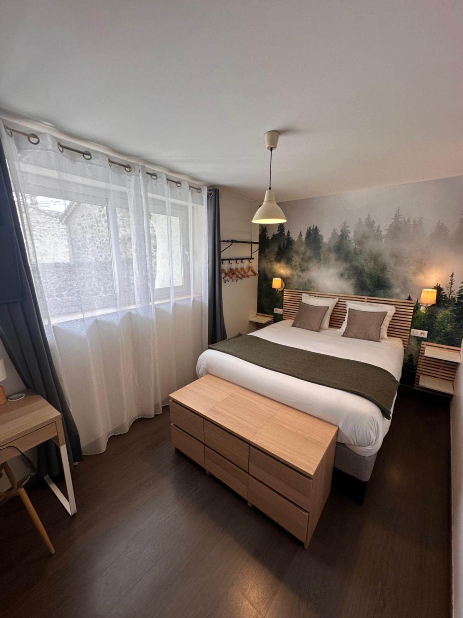 Auberge Du Vieux Lanas Logis Hotel Restaurant Εξωτερικό φωτογραφία