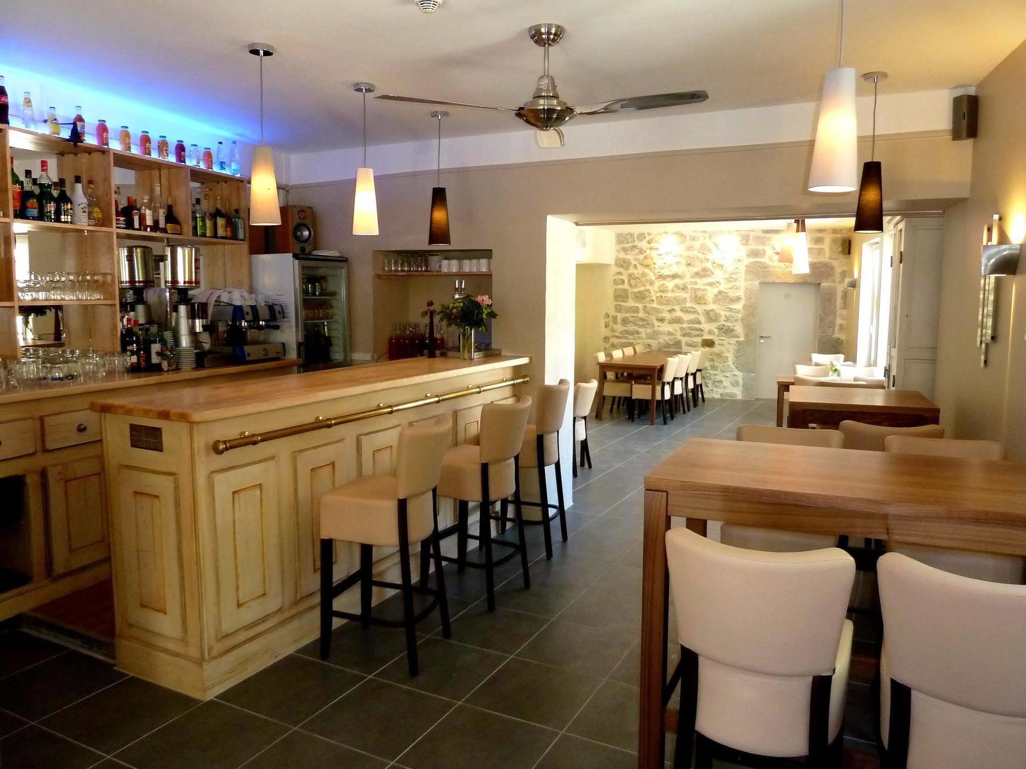 Auberge Du Vieux Lanas Logis Hotel Restaurant Εξωτερικό φωτογραφία