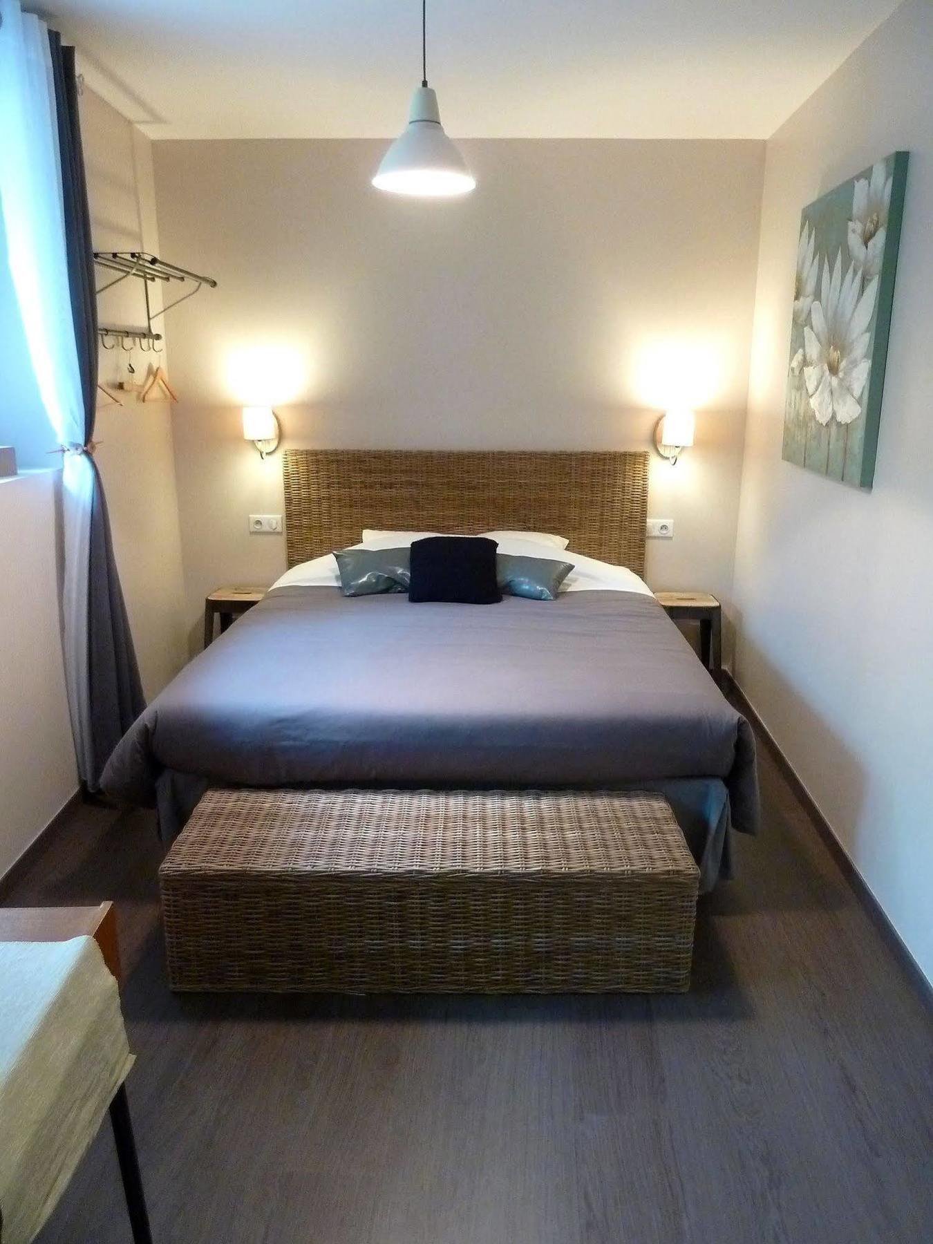 Auberge Du Vieux Lanas Logis Hotel Restaurant Εξωτερικό φωτογραφία